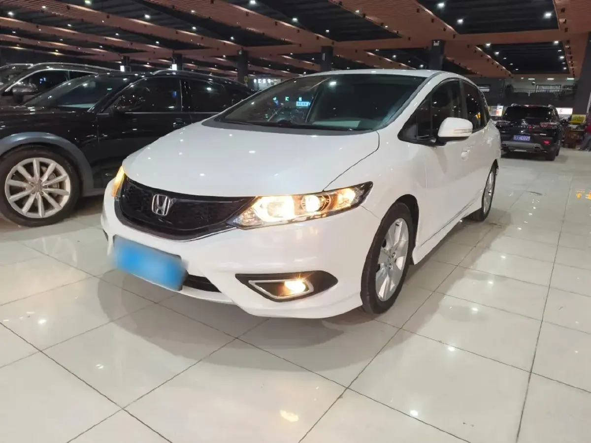 2016 Honda Jade 1.8L 141HP L4 5AT