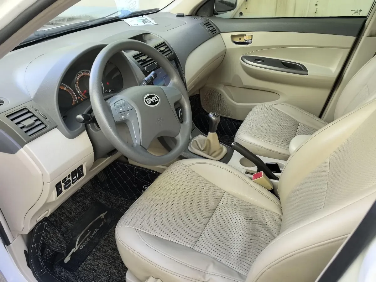 2012 BYD L3 1.5L 109HP L4 5MT,autocango,china used car exporter,china ev exporter,chinese used car exporter,chinese used ev exporter