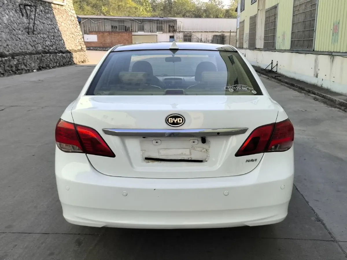 2012 BYD L3 1.5L 109HP L4 5MT,autocango,china used car exporter,china ev exporter,chinese used car exporter,chinese used ev exporter