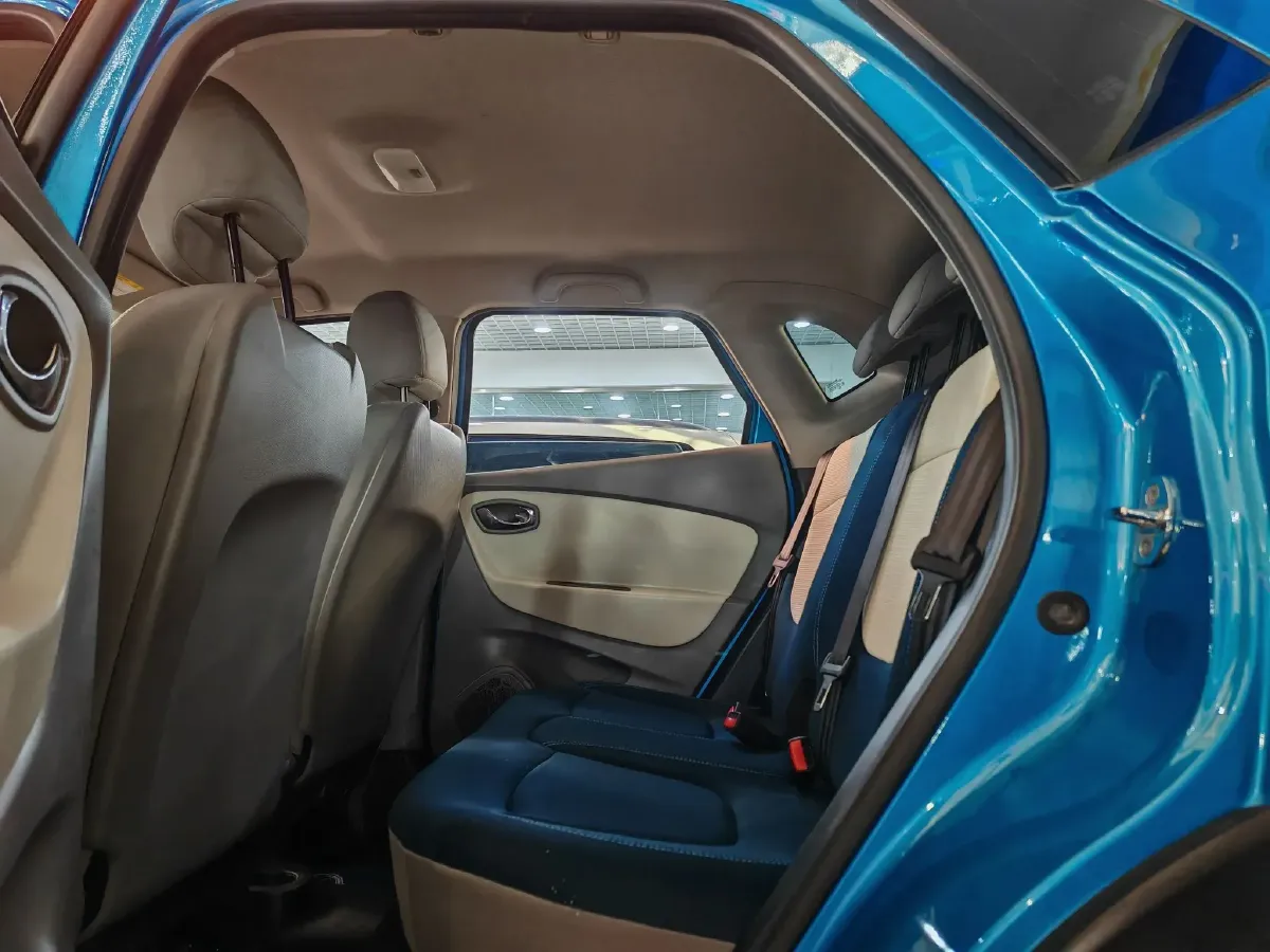 2015 Renault Captur 1.2T 116HP L4 6DCT,autocango,china used car exporter,china ev exporter,chinese used car exporter,chinese used ev exporter