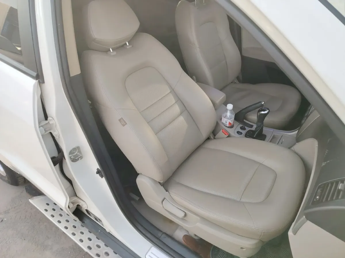 2012 Geely GX7 1.8L 139HP L4 5MT,autocango,china used car exporter,china ev exporter,chinese used car exporter,chinese used ev exporter