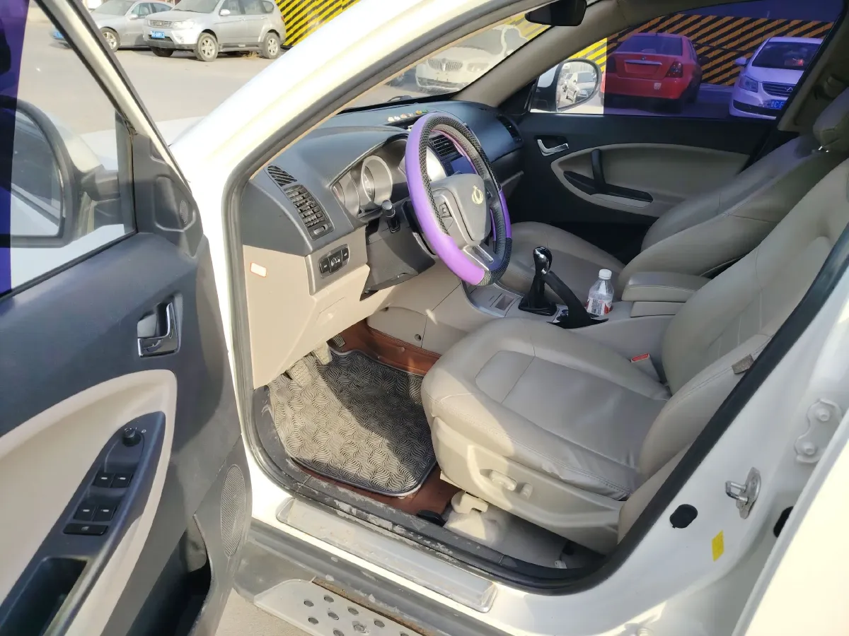 2012 Geely GX7 1.8L 139HP L4 5MT,autocango,china used car exporter,china ev exporter,chinese used car exporter,chinese used ev exporter