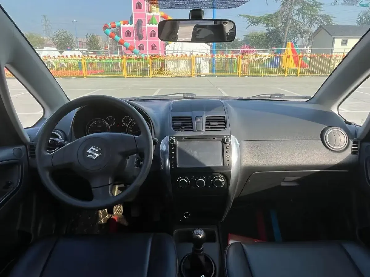 2013 Suzuki SX4 1.6L 109HP L4 4AT,autocango,china used car exporter,china ev exporter,chinese used car exporter,chinese used ev exporter