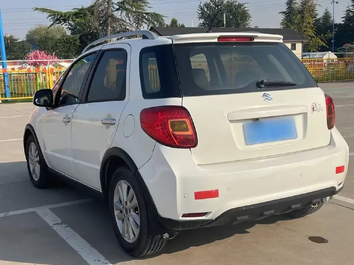 2013 Suzuki SX4 1.6L 109HP L4 4AT,autocango,china used car exporter,china ev exporter,chinese used car exporter,chinese used ev exporter