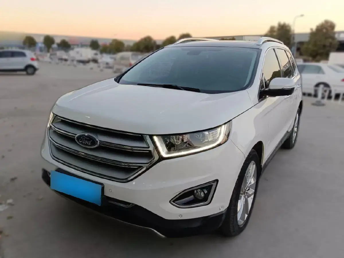 2016 Ford Edge 2.0T 245HP L4 6AT