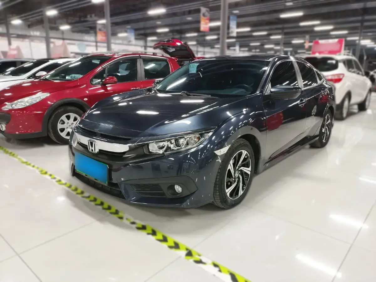 2016 Honda Civic 1.5T 177HP L4 CVT