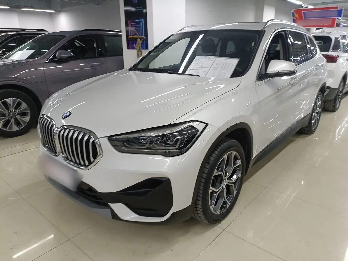 2021 BMW X1 2.0T 192HP L4 7DCT