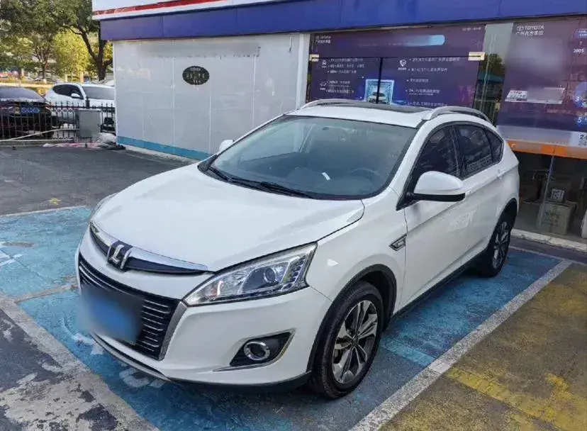 2017 Luxgen 6 SUV 1.8T 180HP L4 6AT