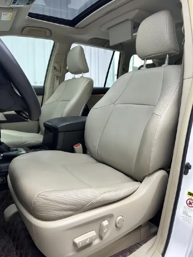 2010 Toyota Land Cruiser Prado 4.0L 275HP V6 5AT,autocango,china used car exporter,china ev exporter,chinese used car exporter,chinese used ev exporter