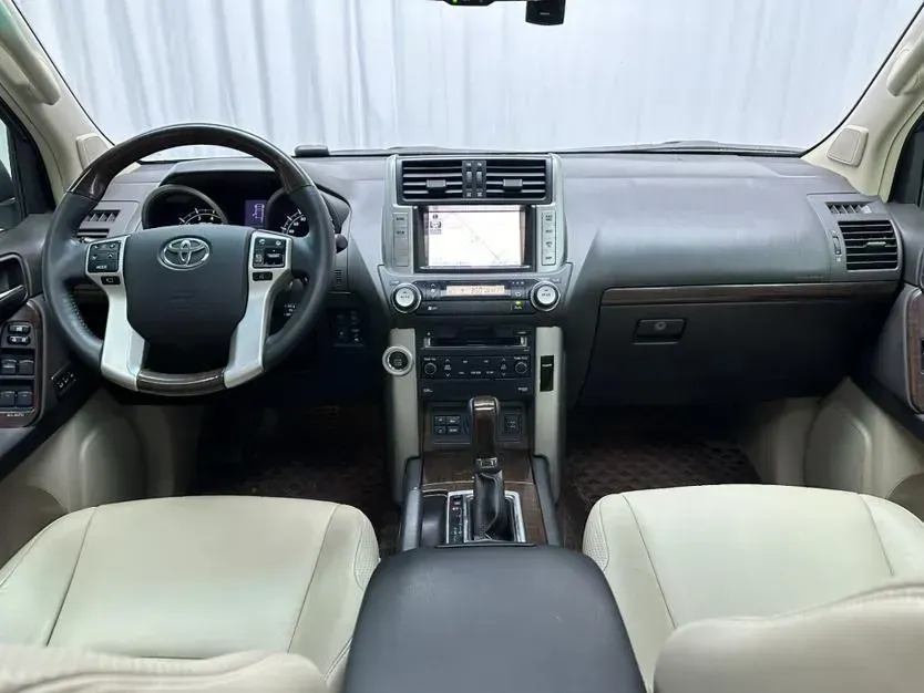 2010 Toyota Land Cruiser Prado 4.0L 275HP V6 5AT,autocango,china used car exporter,china ev exporter,chinese used car exporter,chinese used ev exporter