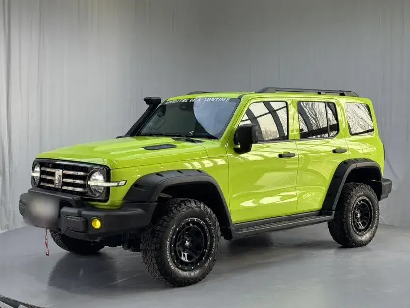 2022 Tank 300 2.0T 227HP L4 8AT