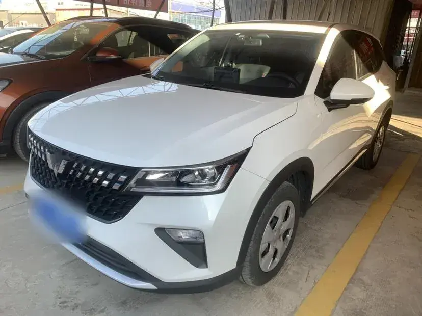 2022 WuLing XingChi 1.5L 99HP L4 6MT