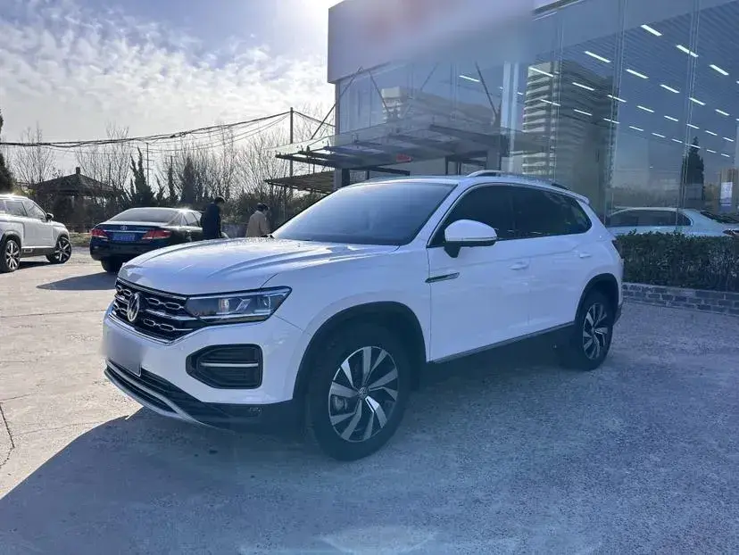 2022 Volkswagen Tayron 2.0T 186HP L4 7DCT