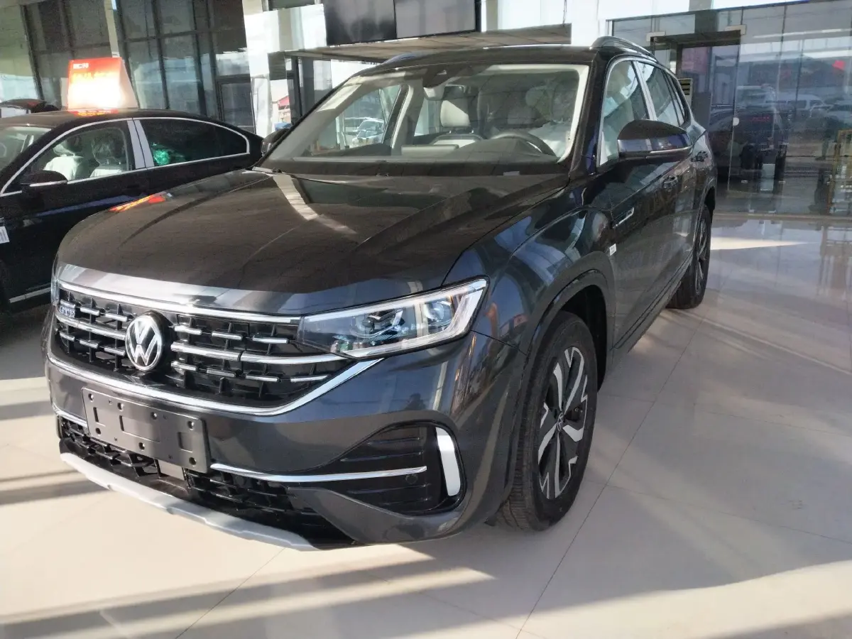 2023 Volkswagen Tayron GTE 1.4T 150HP L4 6DCT PHEV 13KWH