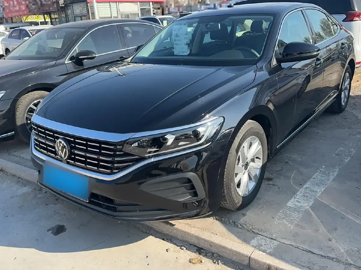 2024 Volkswagen Passat 1.4T 150HP L4 7DCT