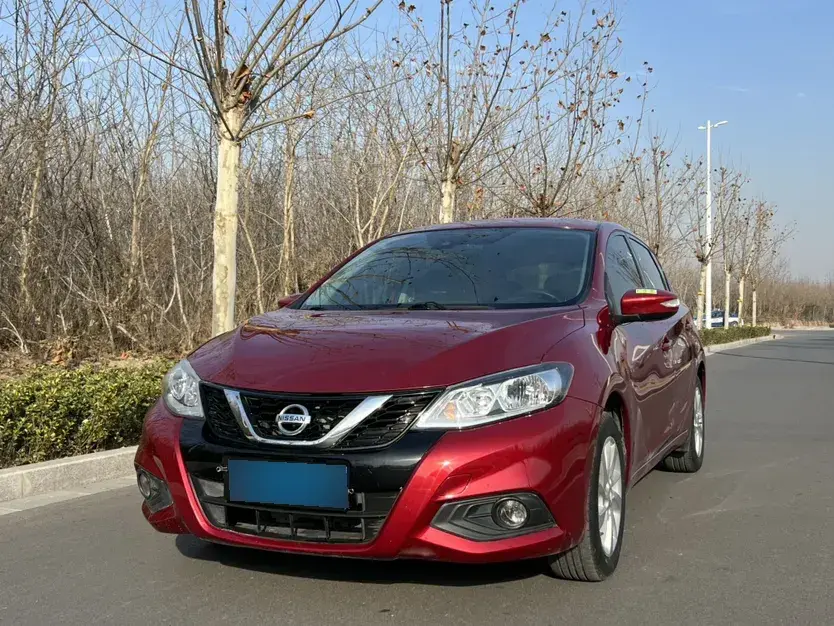 2016 Nissan Tiida 1.6L 126HP L4 CVT