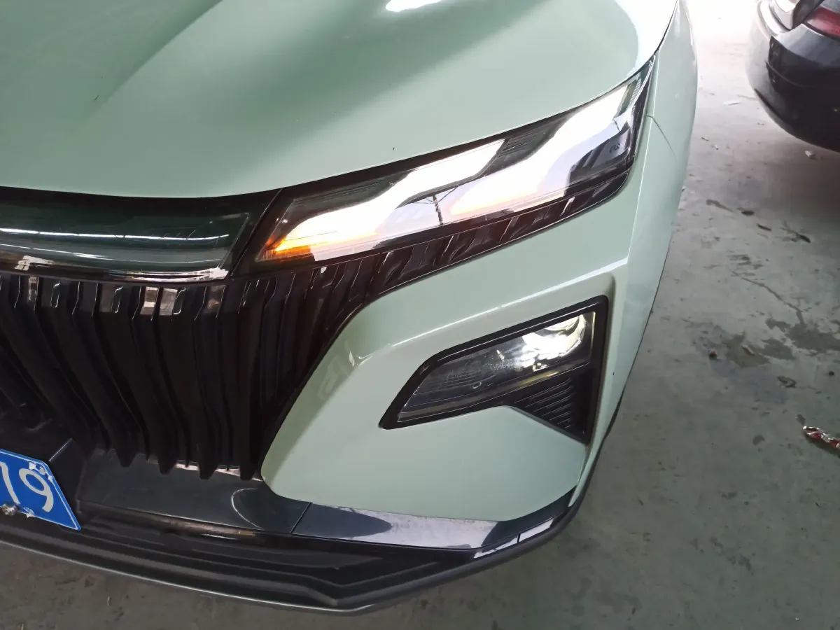 2022 DongFeng Aeolus HaoJi 1.5T 177HP L4 E-CVT Hybrid,autocango,china used car exporter,china ev exporter,chinese used car exporter,chinese used ev exporter