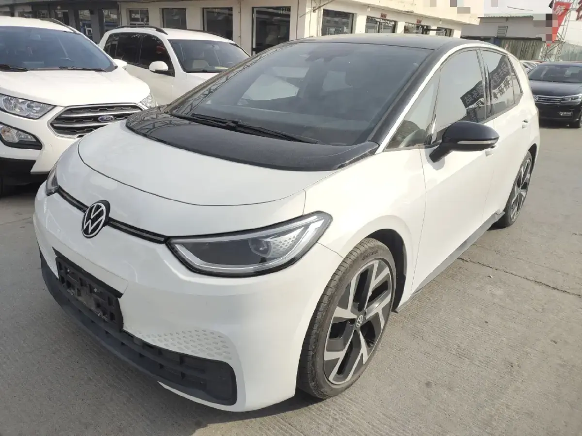 2024 Volkswagen ID.3 BEV 52.8KWH
