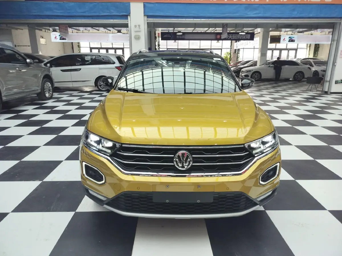 2018 Volkswagen T-Roc 1.4T 150HP L4 7DCT,autocango,china used car exporter,china ev exporter,chinese used car exporter,chinese used ev exporter
