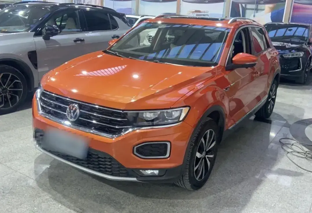 2018 Volkswagen T-Roc 1.4T 150HP L4 7DCT