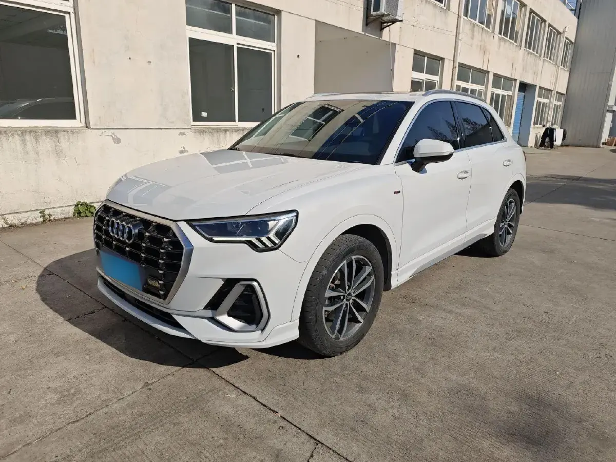 2022 Audi Q3 1.4T 150HP L4 7DCT