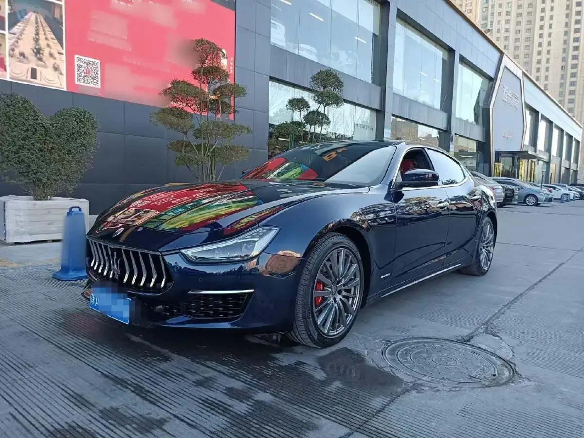 2019 Maserati Ghibli 3.0T 350HP V6 8AT