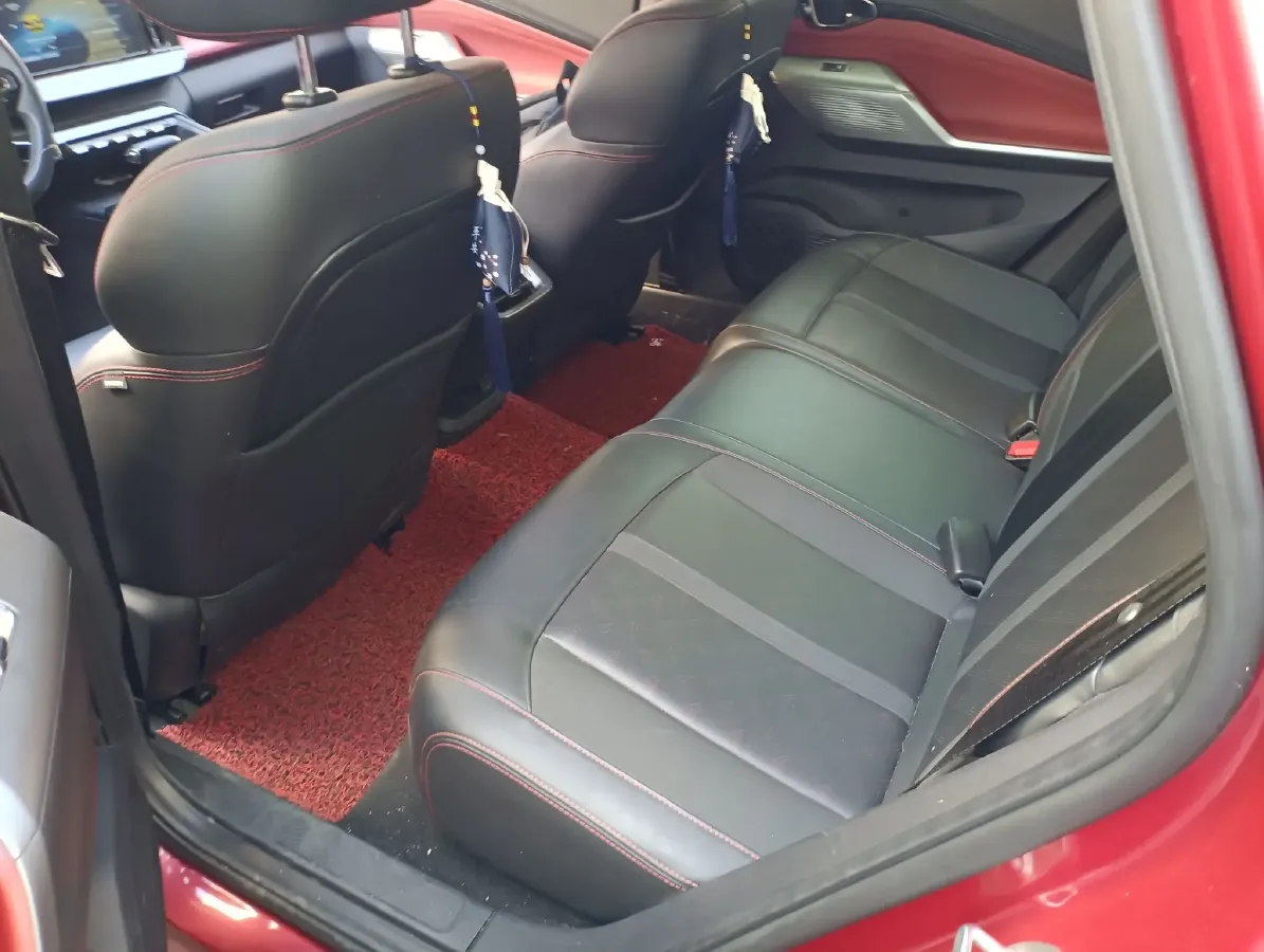 2020 BaoJun RC-5 1.5T 147HP L4 CVT,autocango,china used car exporter,china ev exporter,chinese used car exporter,chinese used ev exporter