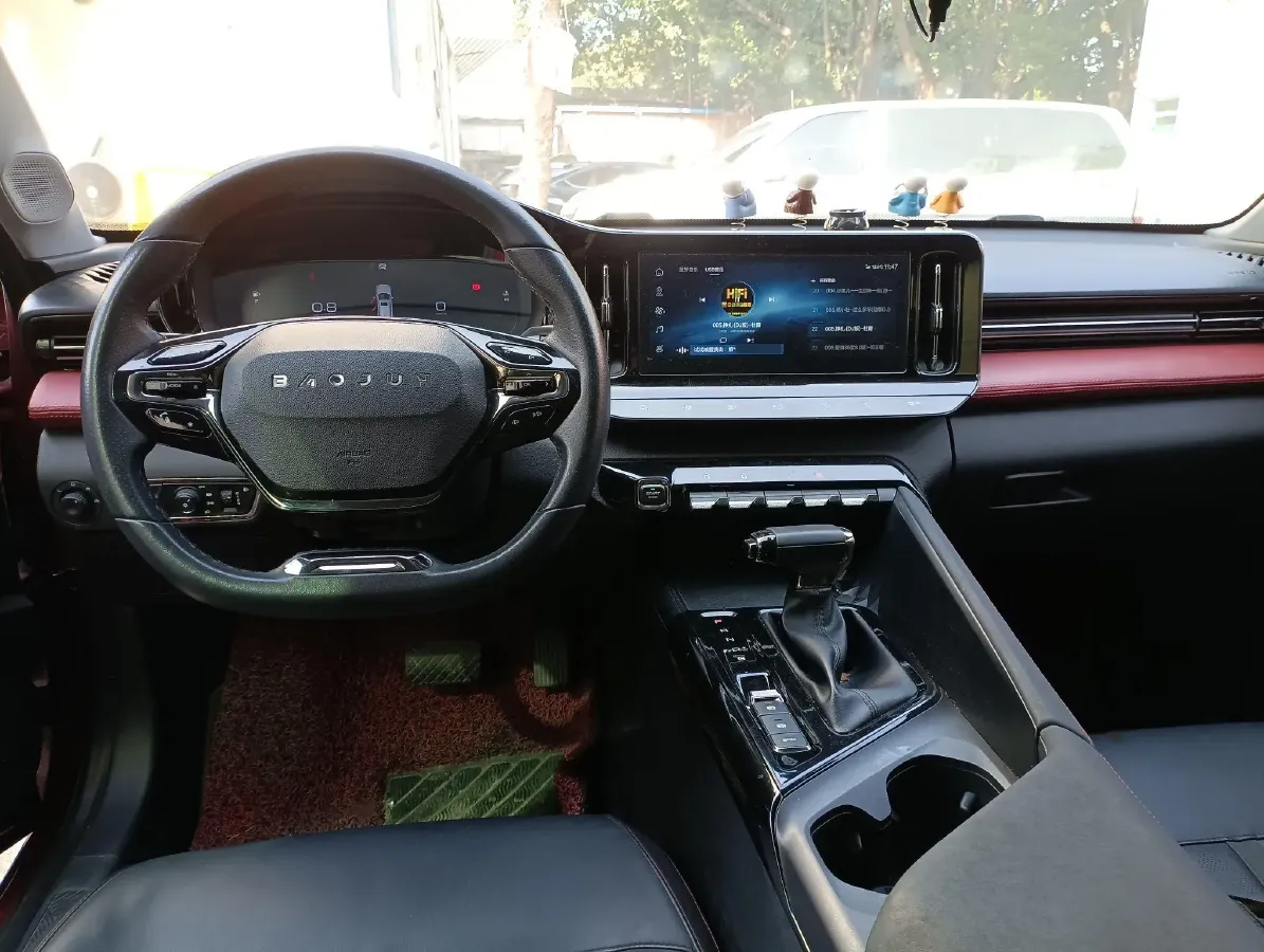 2020 BaoJun RC-5 1.5T 147HP L4 CVT,autocango,china used car exporter,china ev exporter,chinese used car exporter,chinese used ev exporter