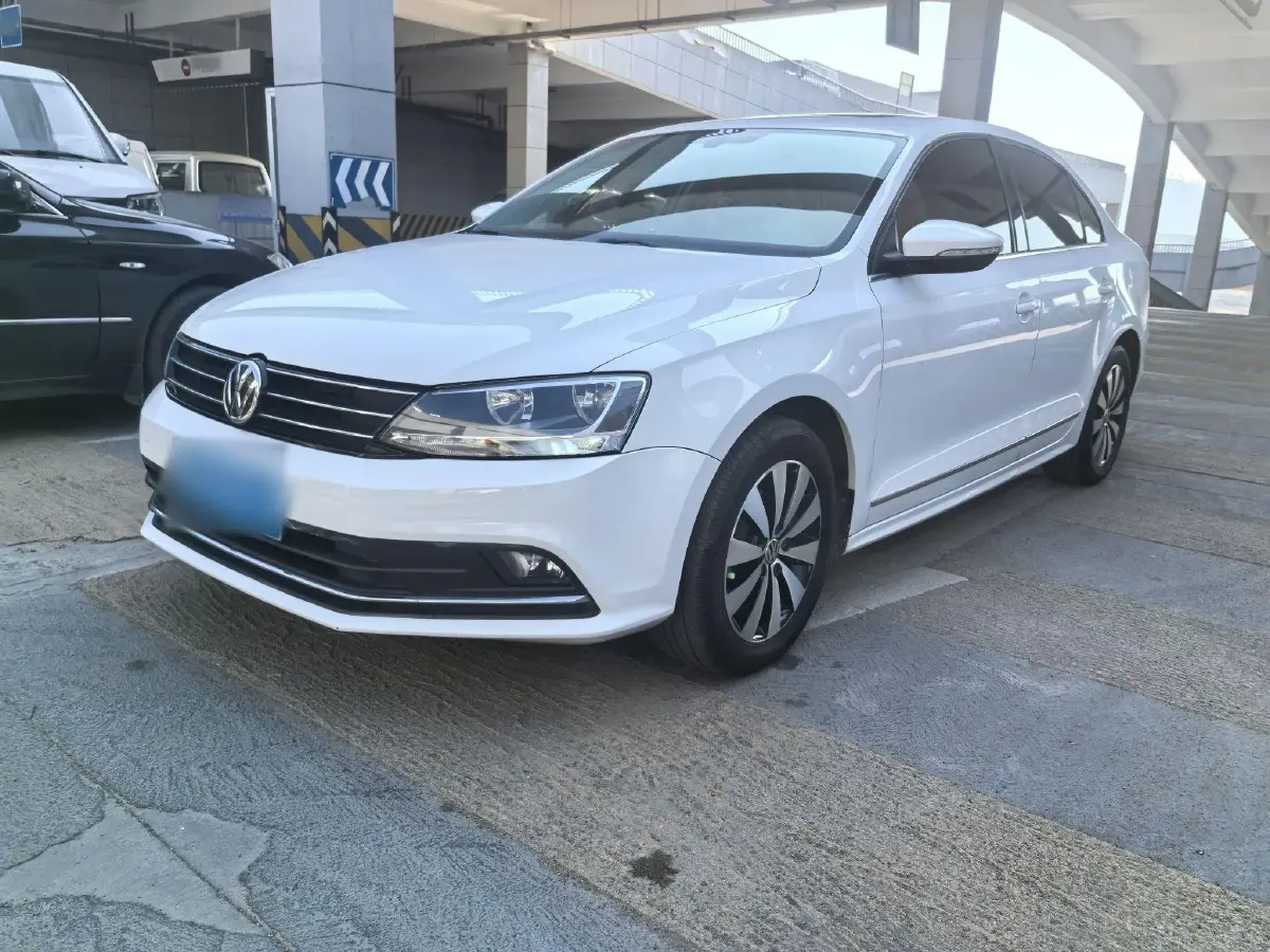 2018 Volkswagen Sagitar 1.6L 110HP L4 6AT