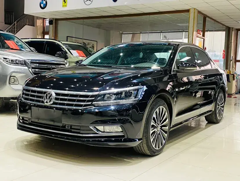 2016 Volkswagen Passat 1.8T 180HP L4 7DCT