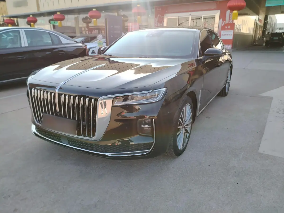 2022 HongQi H9 2.0T 252HP L4 7DCT