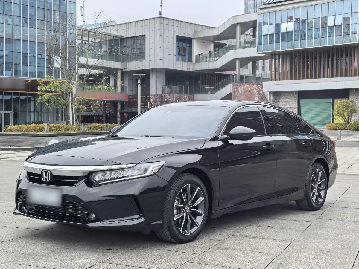 2022 Honda Inspire 1.5T 194HP L4 CVT