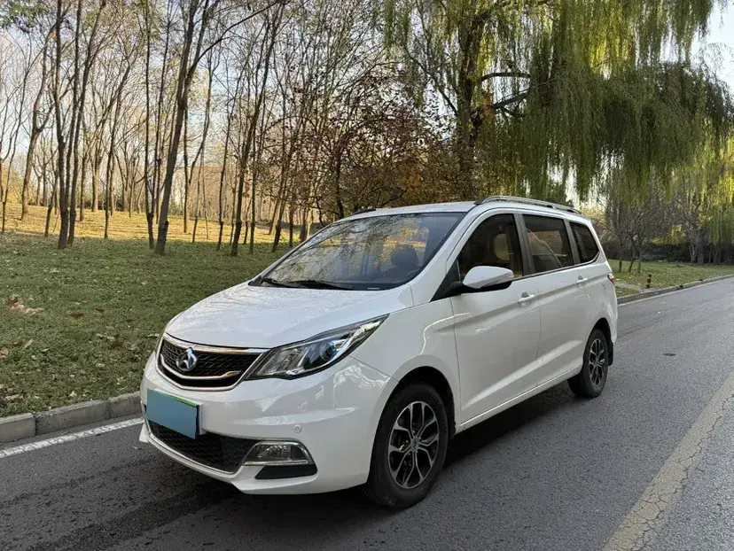 2017 ChangAn Kaicene A600 1.5L 114HP L4 5MT