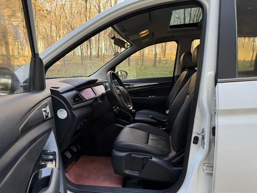 2017 ChangAn Kaicene A600 1.5L 114HP L4 5MT,autocango,china used car exporter,china ev exporter,chinese used car exporter,chinese used ev exporter