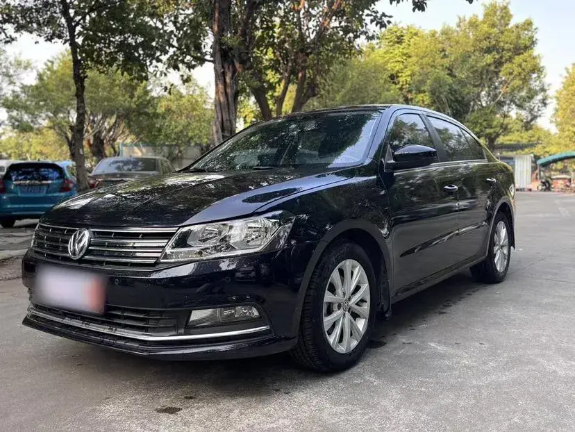 2017 Volkswagen Lavida 1.6L 110HP L4 6AT