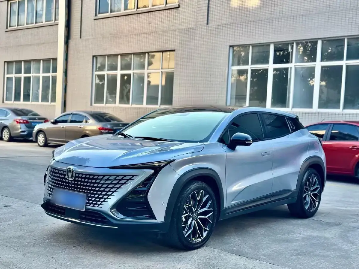 2022 ChangAn UNI-T 1.5T 188HP L4 7DCT