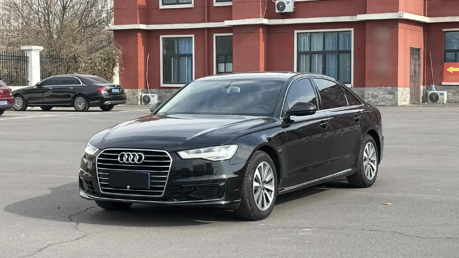2017 Audi A6L 1.8T 190HP L4 7DCT