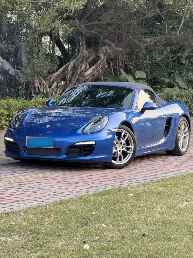 2015 Porsche Boxster 2.7L 265HP H6 7DCT