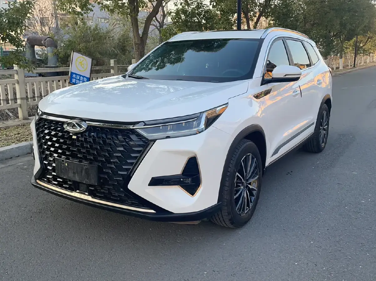 2022 Chery Tiggo 8 PRO 1.6T 197HP L4 7DCT