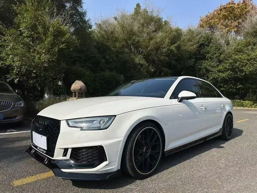 2018 Audi A4L 2.0T 190HP L4 7DCT