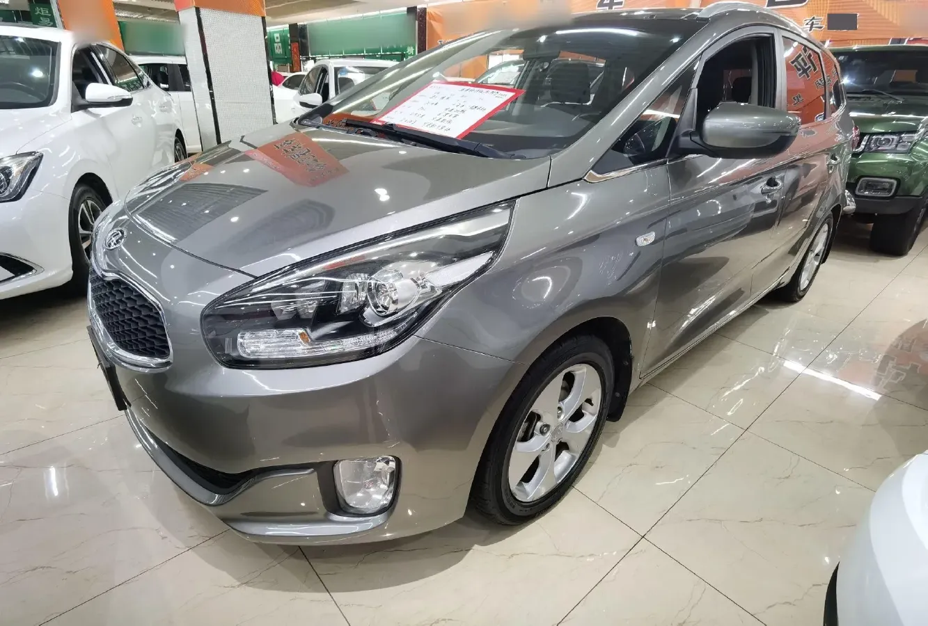 2013 Kia Carens 2.0L 152HP L4 6AT,autocango,china used car exporter,china ev exporter,chinese used car exporter,chinese used ev exporter