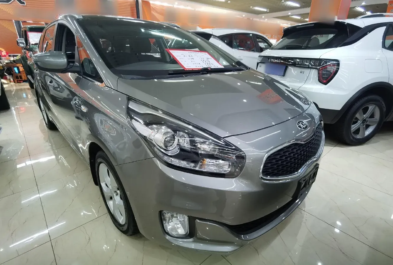 2013 Kia Carens 2.0L 152HP L4 6AT,autocango,china used car exporter,china ev exporter,chinese used car exporter,chinese used ev exporter