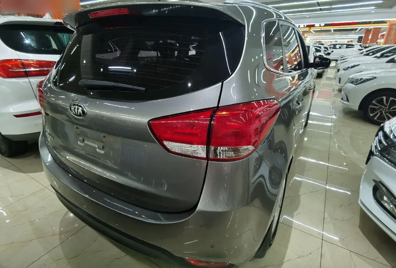 2013 Kia Carens 2.0L 152HP L4 6AT,autocango,china used car exporter,china ev exporter,chinese used car exporter,chinese used ev exporter