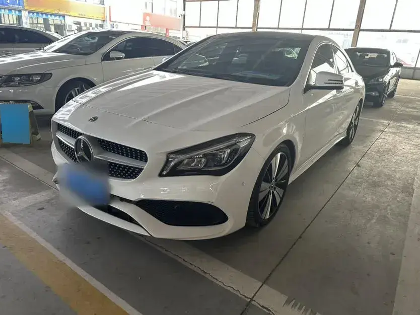 2018 Mercedes-Benz CLA Class 1.6T 156HP L4 7DCT