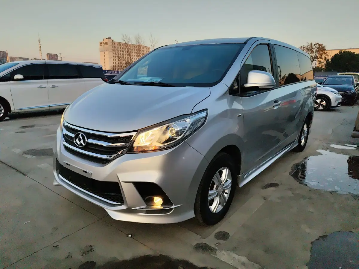 2018 MAXUS G10 2.0T 224HP L4 6AT