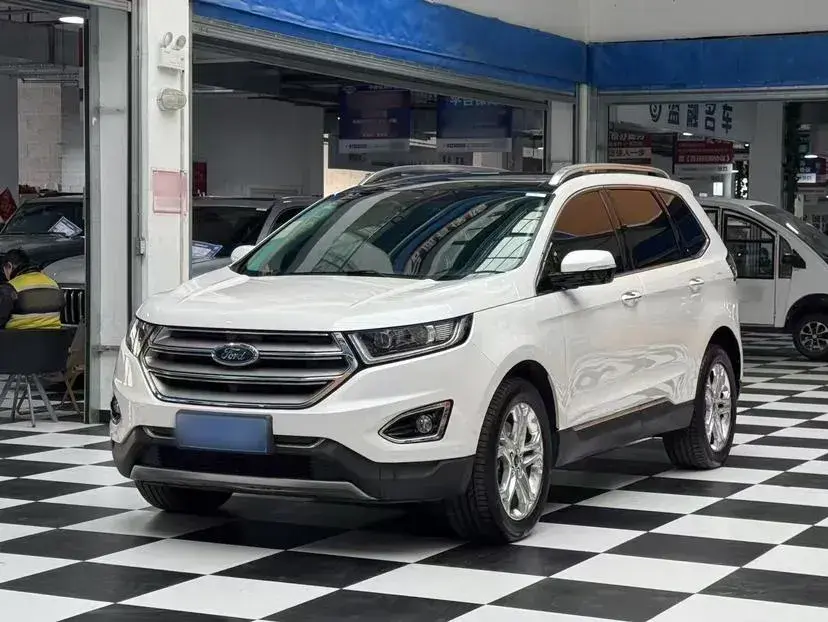 2015 Ford Edge 2.0T 245HP L4 6AT