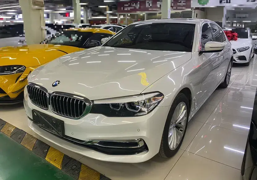 2019 BMW 5 Series 2.0T 184HP L4 8AT