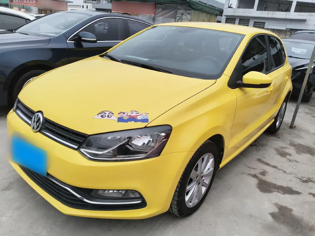 2014 Volkswagen Polo 1.4L 90HP L4 6AT