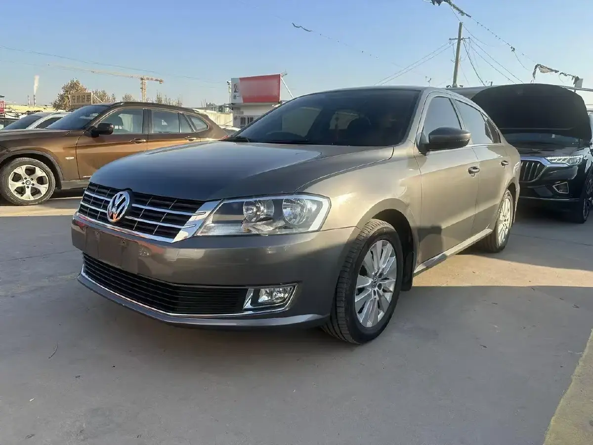 2013 Volkswagen Lavida 1.6L 110HP L4 5MT