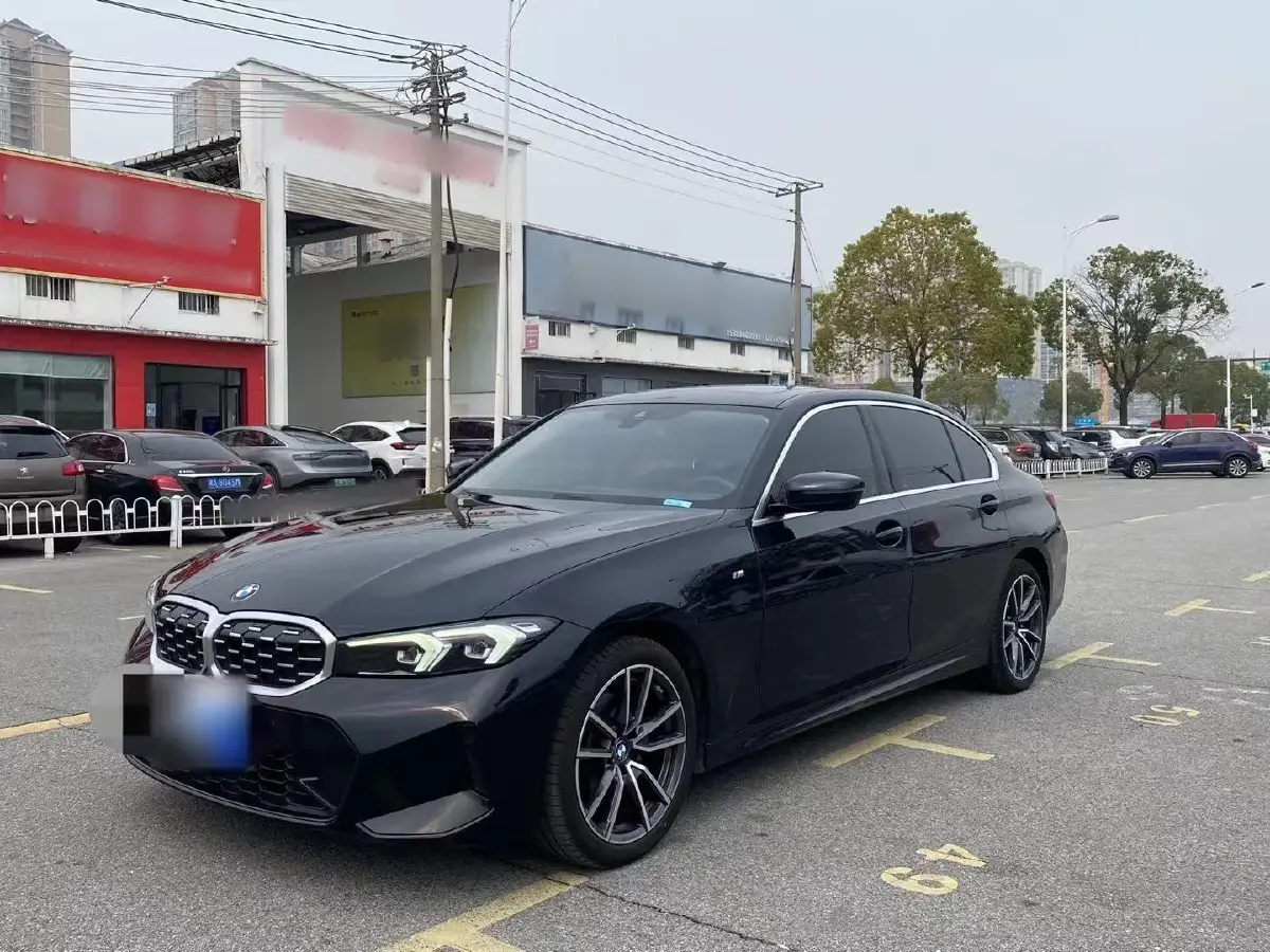 2023 BMW 3 Series 2.0T 184HP L4 8AT